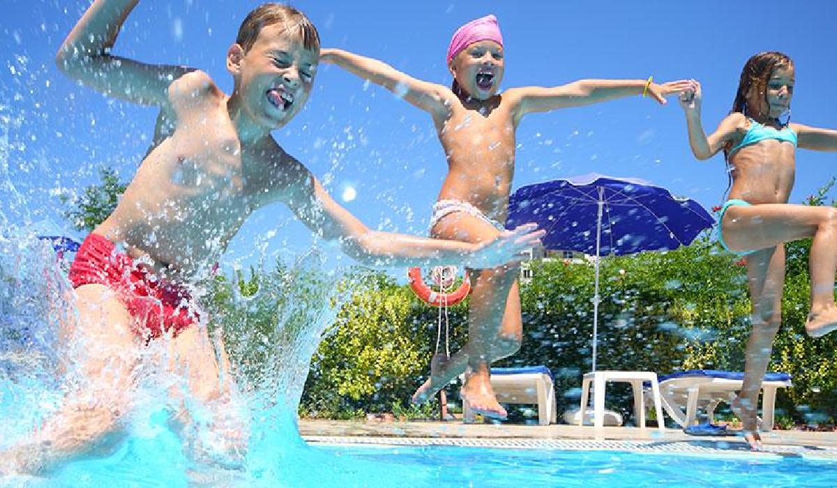 The Best Swimming Pool Games